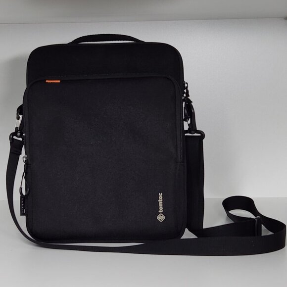 Tomtoc Tablet Shoulder Bag Defender Model H13-A01D Black - Picture 1 of 8